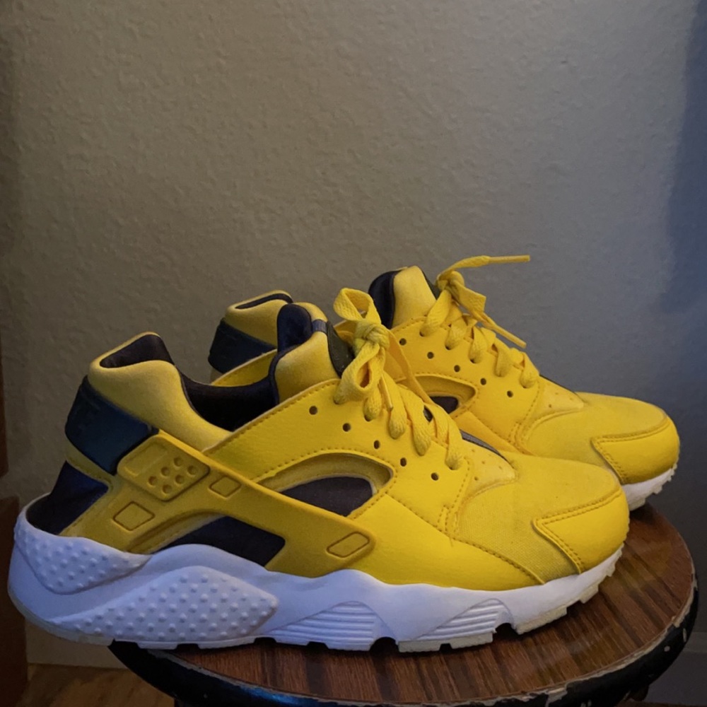 HUARACHE RUN GS 'YELLOW